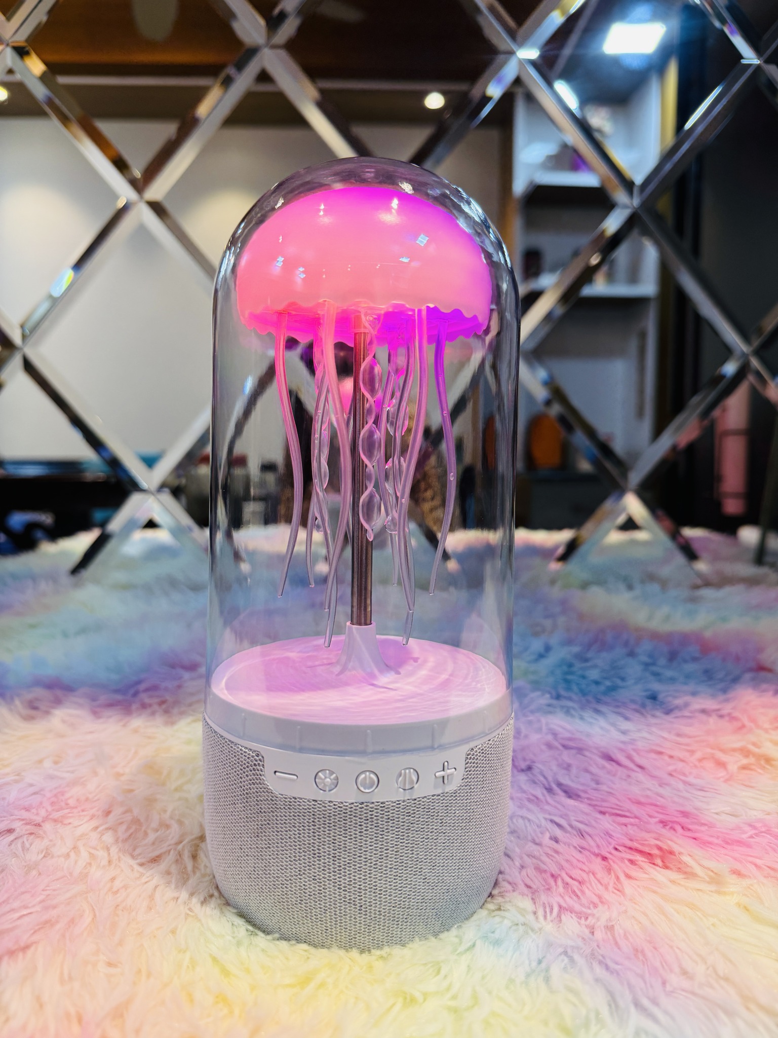 Jellyfish Lamp Bluetooth Speaker