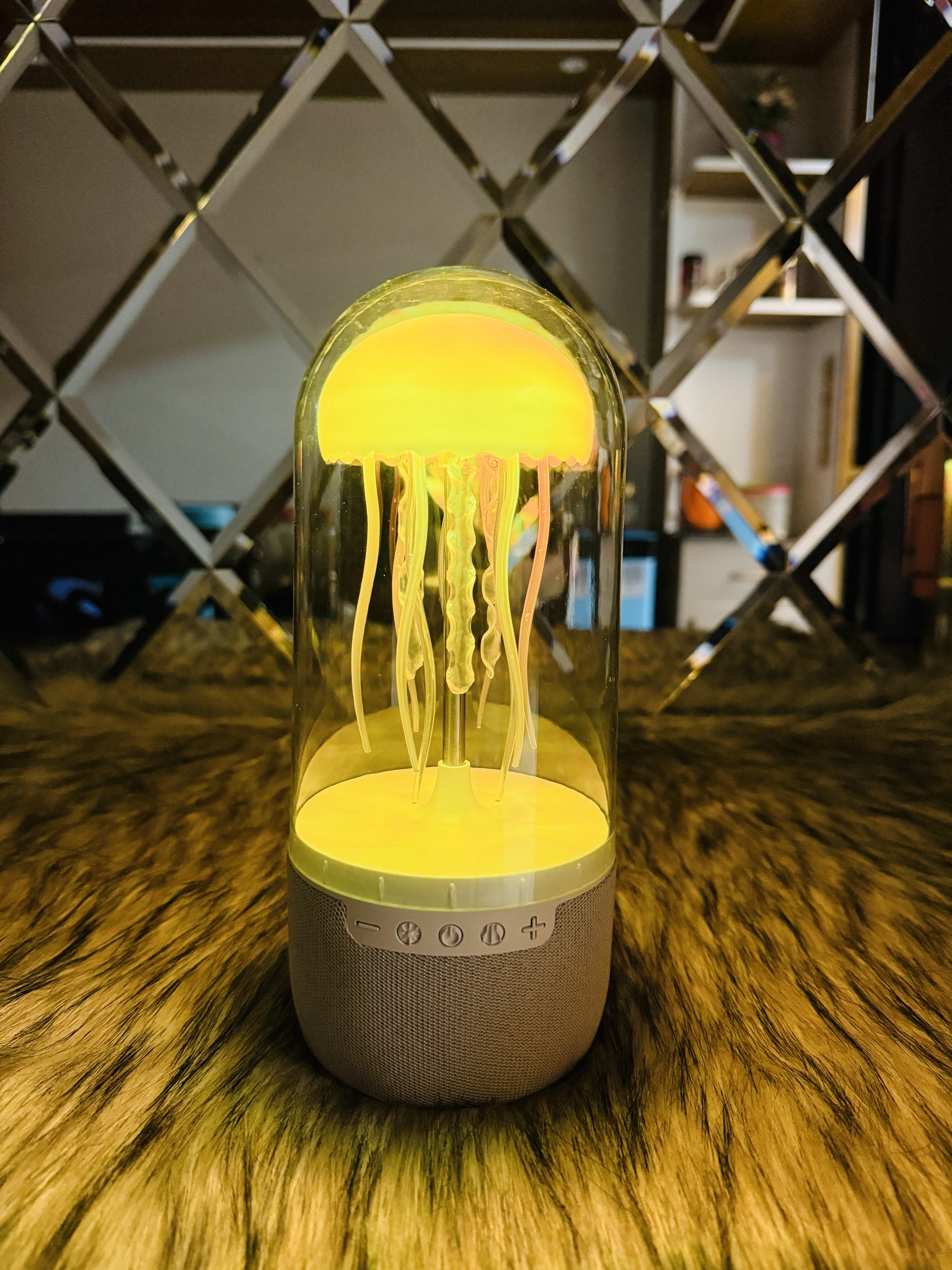 Jellyfish Lamp Bluetooth Speaker 3D Surround HiFi Stereo 1500mAh Sports - Image 3